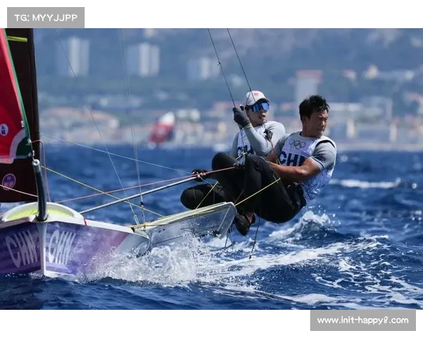 浙江选手周宇奇程泊涵勇夺全国帆船锦标赛男子49er级U23双料冠军